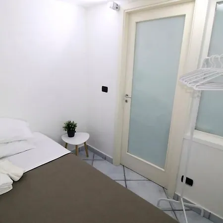 San Mattia Home-quartierispagnoli Apartamento